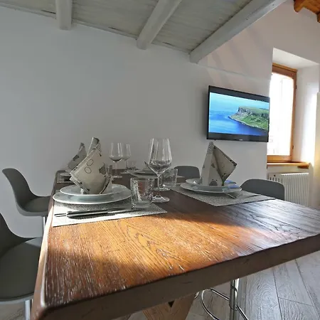 Luxury Loft * בלאג'יו